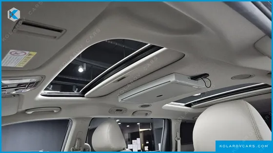 KIA CARNIVAL 9-SEATER NOBLESSE
