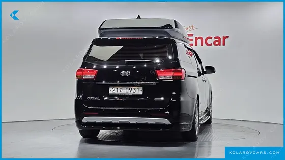 KIA CARNIVAL 9-SEATER HI-LIMOUSINE