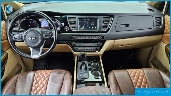 KIA CARNIVAL 9-SEATER HI-LIMOUSINE