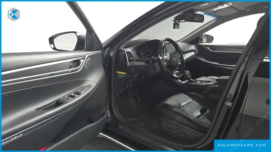 HYUNDAI GRANDEUR 3.0 EXCLUSIVE