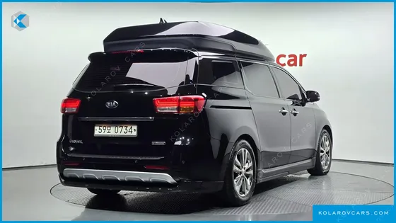 KIA CARNIVAL 9-SEATER HI-LIMOUSINE