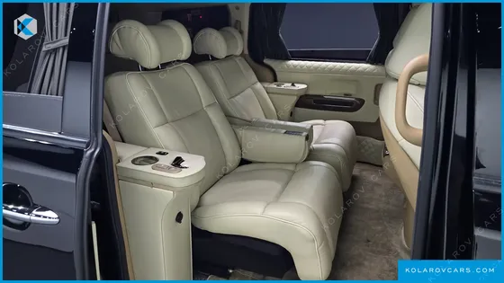 KIA CARNIVAL 9-SEATER HI-LIMOUSINE