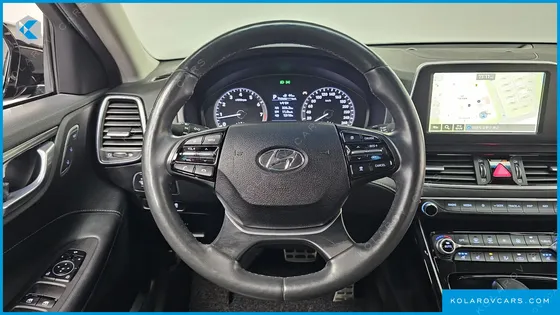 HYUNDAI GRANDEUR 2.4 PREMIUM