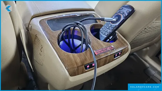 KIA CARNIVAL 11-SEATER HI-LIMOUSINE