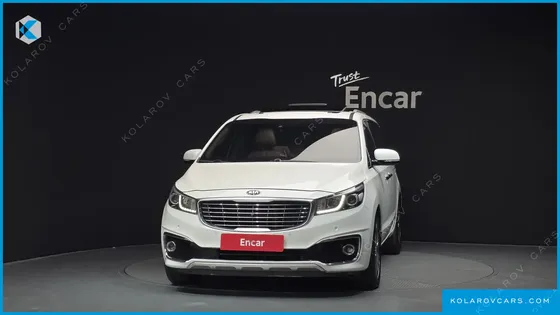 KIA CARNIVAL 9-SEATER NOBLESSE