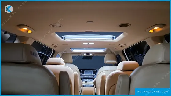 KIA CARNIVAL 9-SEATER NOBLESSE