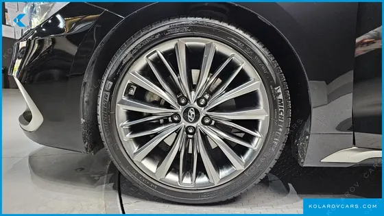 HYUNDAI GRANDEUR 3.0 EXCLUSIVE