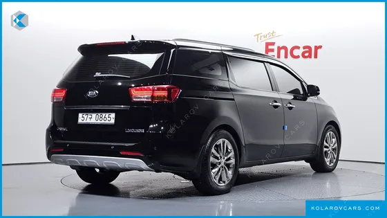 KIA CARNIVAL GASOLINE 7-SEATER LIMOUSINE