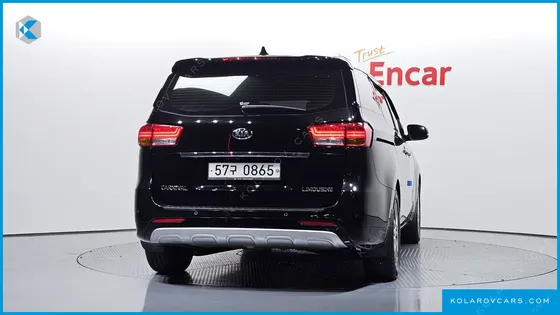KIA CARNIVAL GASOLINE 7-SEATER LIMOUSINE