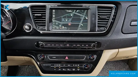 KIA CARNIVAL GASOLINE 7-SEATER LIMOUSINE