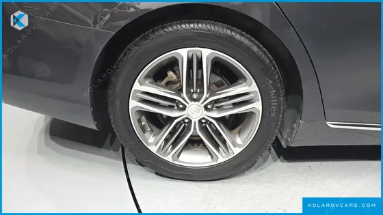HYUNDAI GRANDEUR 3.0 LPI MODERN (RENTAL CAR)