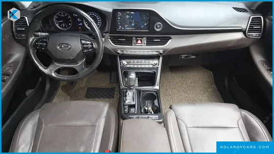 HYUNDAI GRANDEUR 3.0 LPI MODERN (RENTAL CAR)