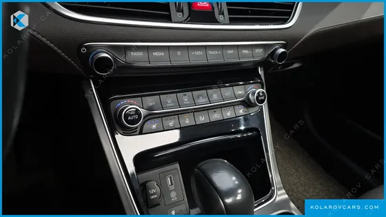 HYUNDAI GRANDEUR 3.0 LPI MODERN (RENTAL CAR)