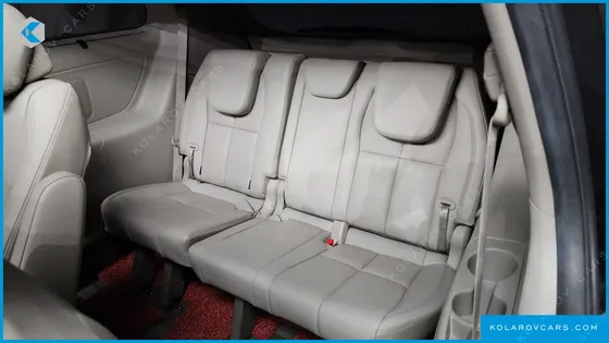 KIA CARNIVAL GASOLINE 7-SEATER LIMOUSINE