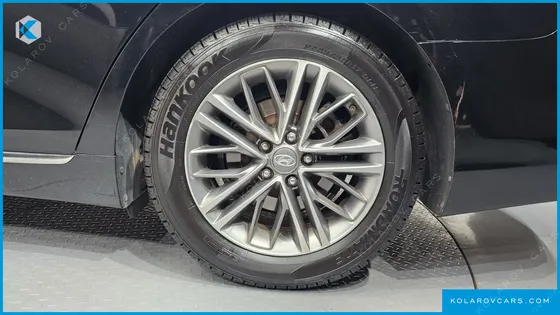 HYUNDAI GRANDEUR 2.4 PREMIUM