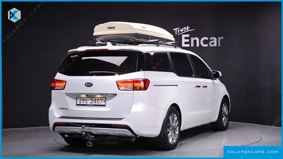 KIA CARNIVAL 9-SEATER PRESTIGE