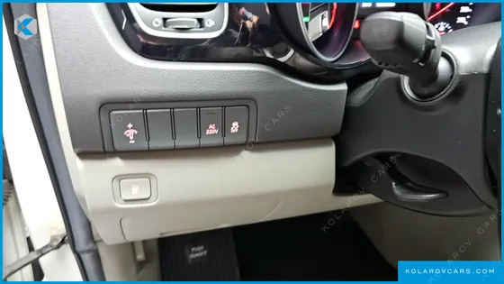 KIA CARNIVAL 9-SEATER PRESTIGE