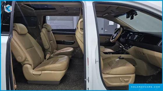 KIA CARNIVAL 9-SEATER PRESTIGE