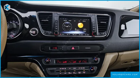 KIA CARNIVAL 9-SEATER PRESTIGE