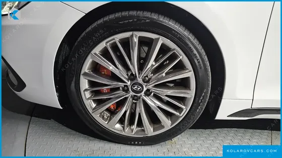 HYUNDAI GRANDEUR 3.0 EXCLUSIVE