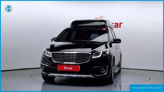 KIA CARNIVAL 9-SEATER HI-LIMOUSINE