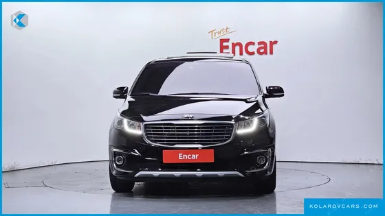 KIA CARNIVAL 9-SEATER NOBLESSE
