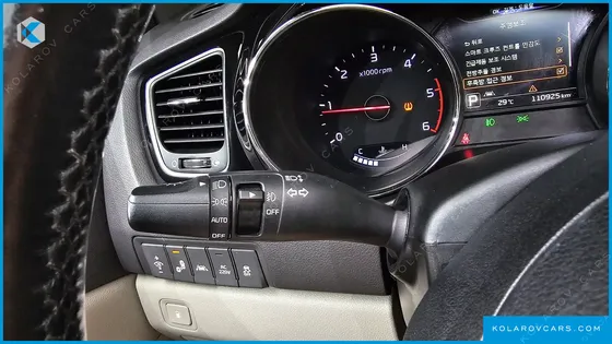 KIA CARNIVAL 9-SEATER NOBLESSE