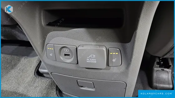 KIA CARNIVAL 9-SEATER NOBLESSE