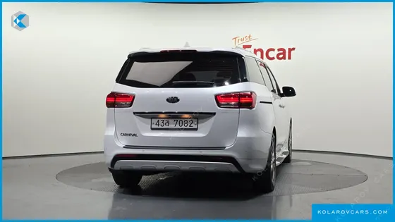 KIA CARNIVAL 9-SEATER NOBLESSE SPECIAL