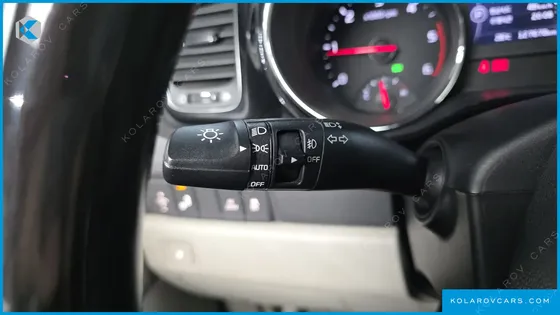 KIA CARNIVAL 9-SEATER NOBLESSE SPECIAL