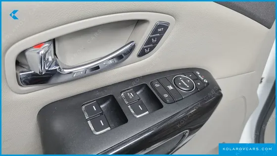 KIA CARNIVAL 9-SEATER NOBLESSE SPECIAL