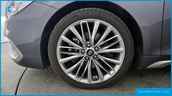 HYUNDAI GRANDEUR 3.0 EXCLUSIVE