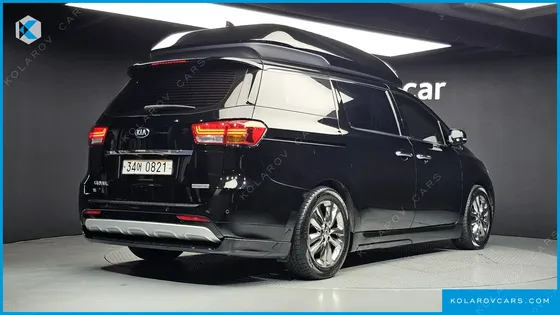 KIA CARNIVAL 9-SEATER HI-LIMOUSINE