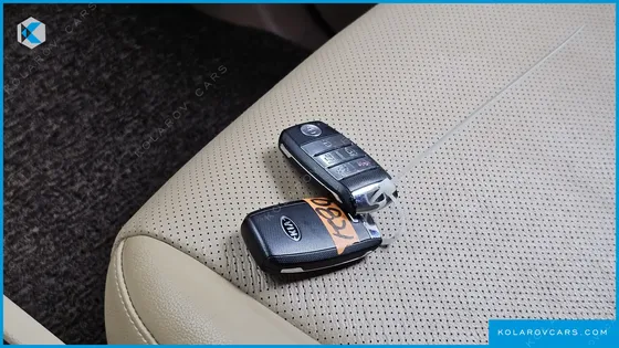 KIA CARNIVAL 9-SEATER HI-LIMOUSINE