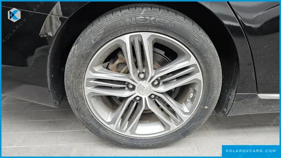 HYUNDAI GRANDEUR 2.4 PREMIUM