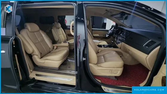 KIA CARNIVAL GASOLINE 9-SEATER HI-LIMOUSINE