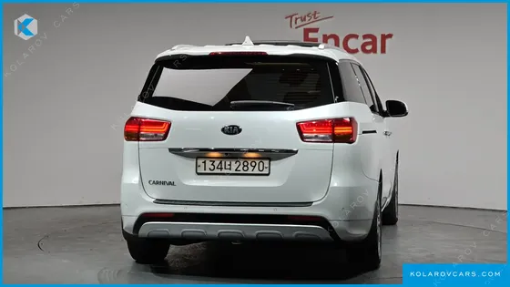 KIA CARNIVAL 9-SEATER NOBLESSE SPECIAL