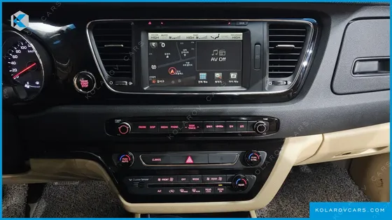 KIA CARNIVAL 9-SEATER NOBLESSE SPECIAL