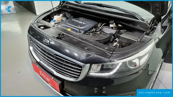KIA CARNIVAL 9-SEATER HI-LIMOUSINE