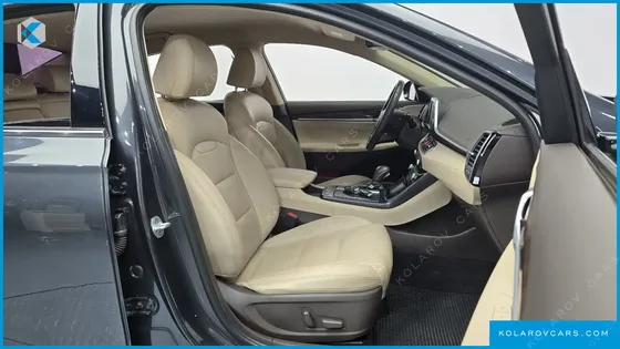 HYUNDAI GRANDEUR 2.4 PREMIUM