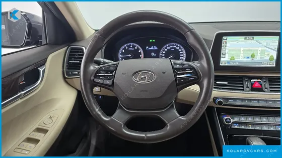 HYUNDAI GRANDEUR 2.4 PREMIUM