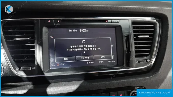 KIA CARNIVAL 9-SEATER PRESTIGE