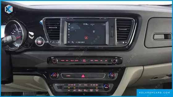 KIA CARNIVAL 9-SEATER NOBLESSE SPECIAL