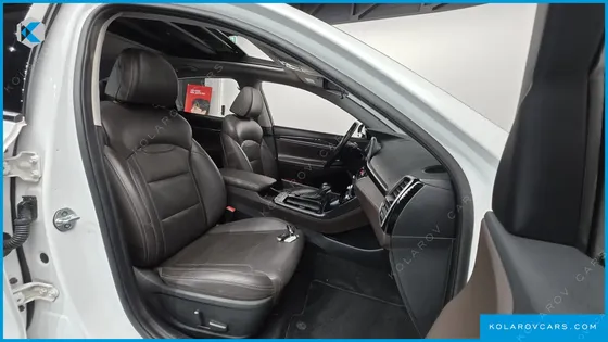 HYUNDAI GRANDEUR 3.0 LPI MODERN (RENTAL CAR)