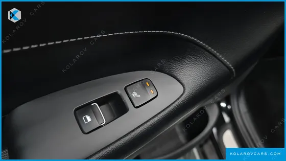 HYUNDAI GRANDEUR 3.0 LPI EXCLUSIVE (RENTAL CAR)