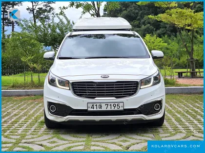 KIA CARNIVAL 9-SEATER NOBLESSE