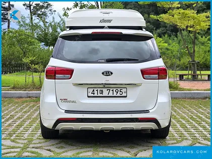 KIA CARNIVAL 9-SEATER NOBLESSE