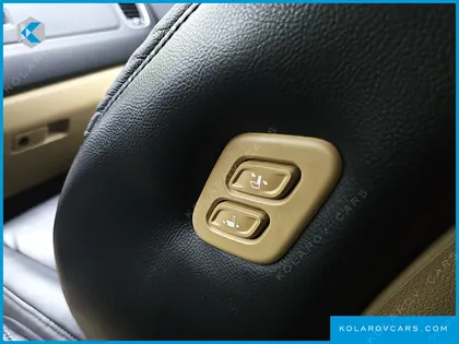 KIA CARNIVAL 9-SEATER NOBLESSE