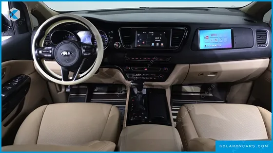 KIA CARNIVAL 9-SEATER HI-LIMOUSINE