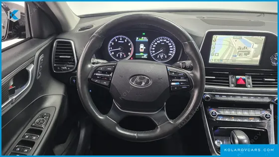 HYUNDAI GRANDEUR 3.0 EXCLUSIVE